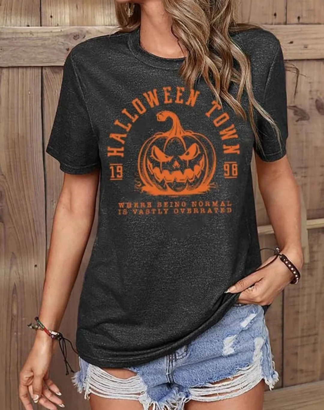 Halloween Town Pumpkin Graphic T-Shirt Grey 🏈 - photo 2