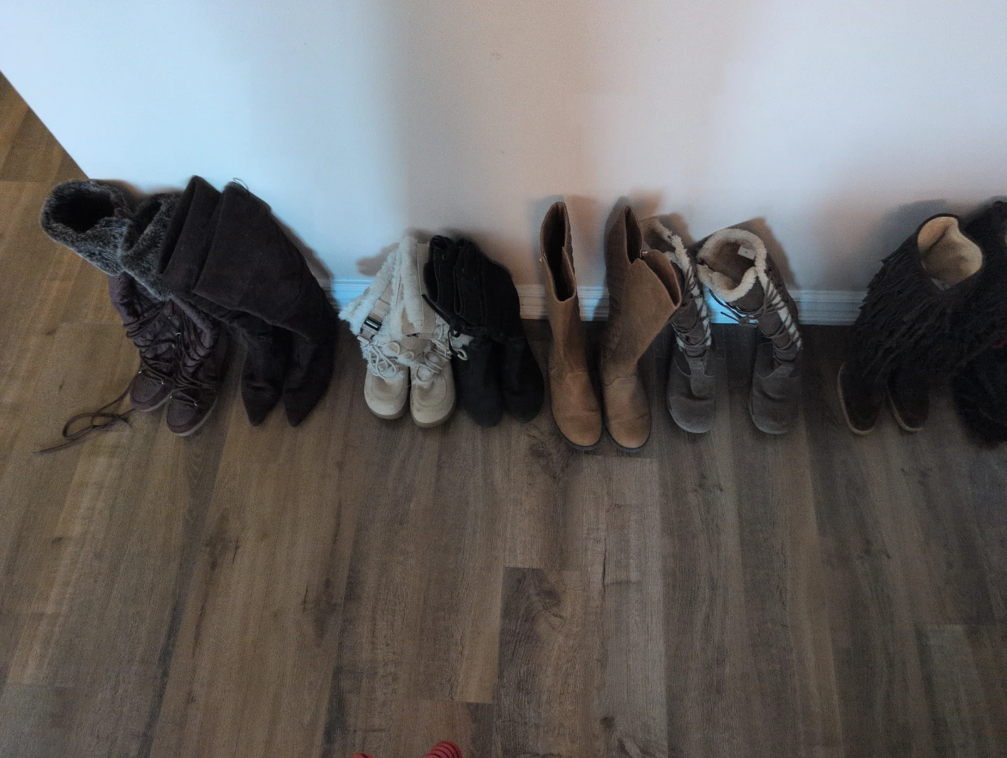 Assorted Women's Boots - photo 2