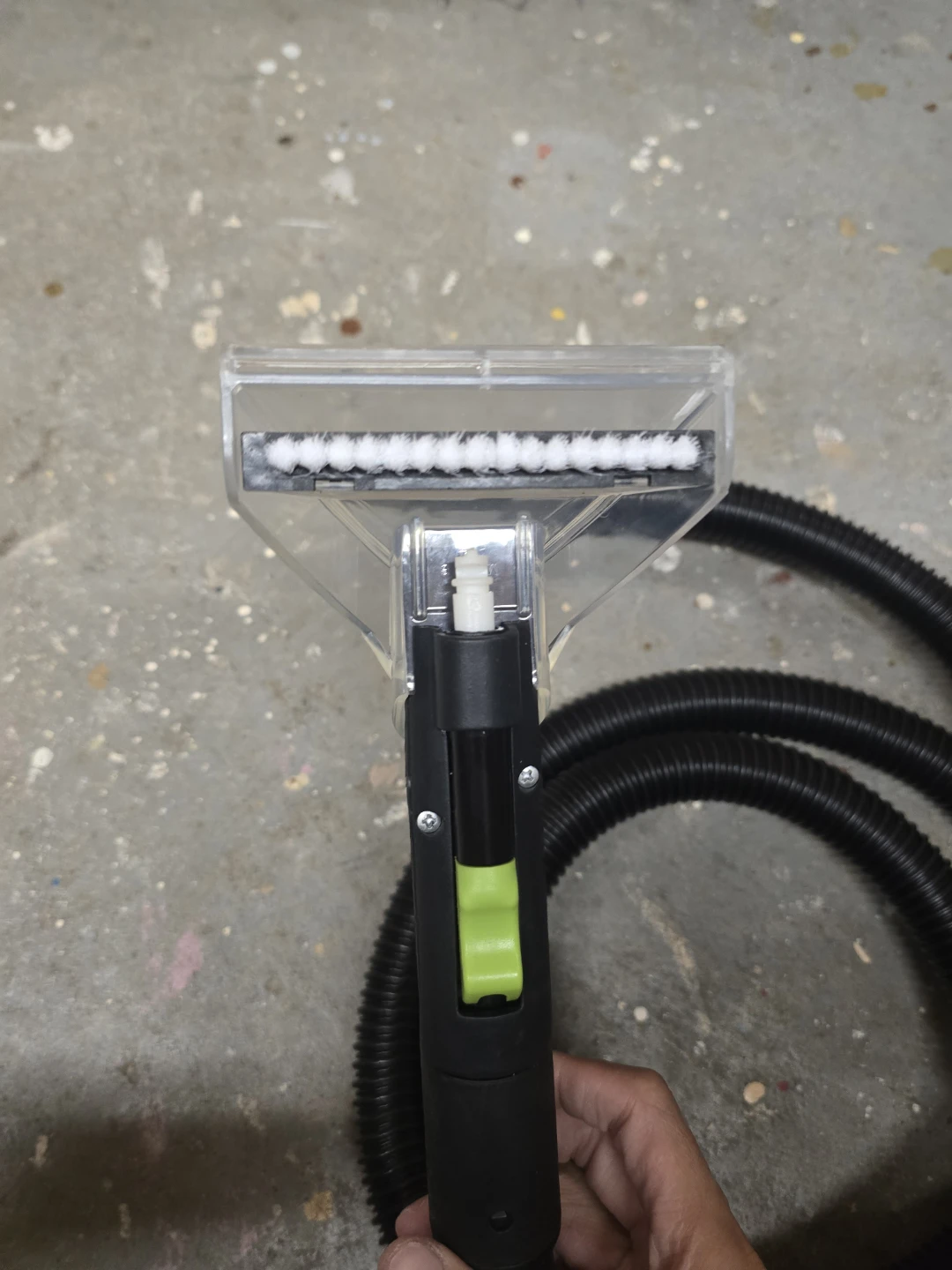 Hoover Dual Power Max Carpet Cleaner Hose & Tool Brush - photo 4