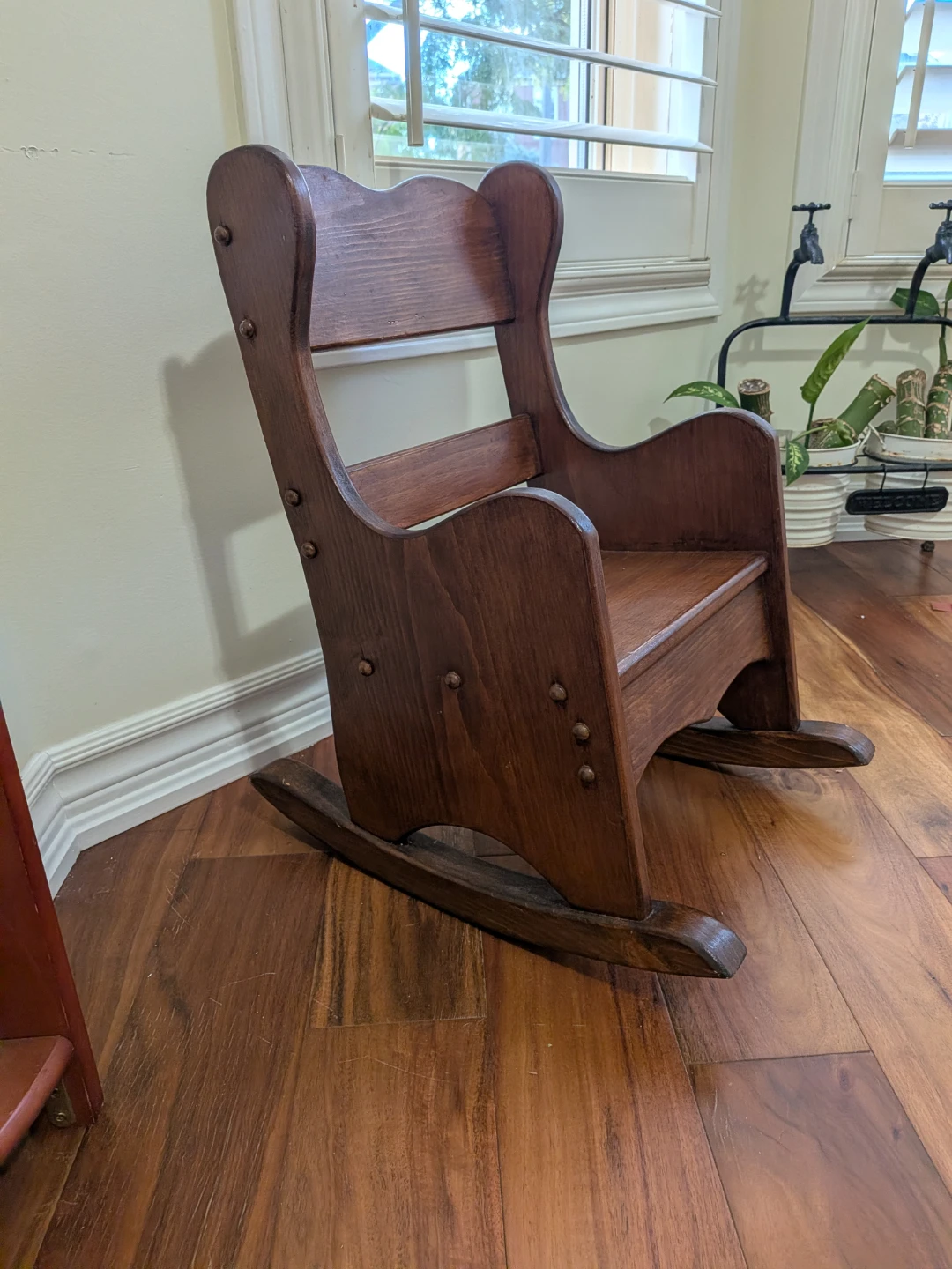 Wooden children's rocking chair - photo 2
