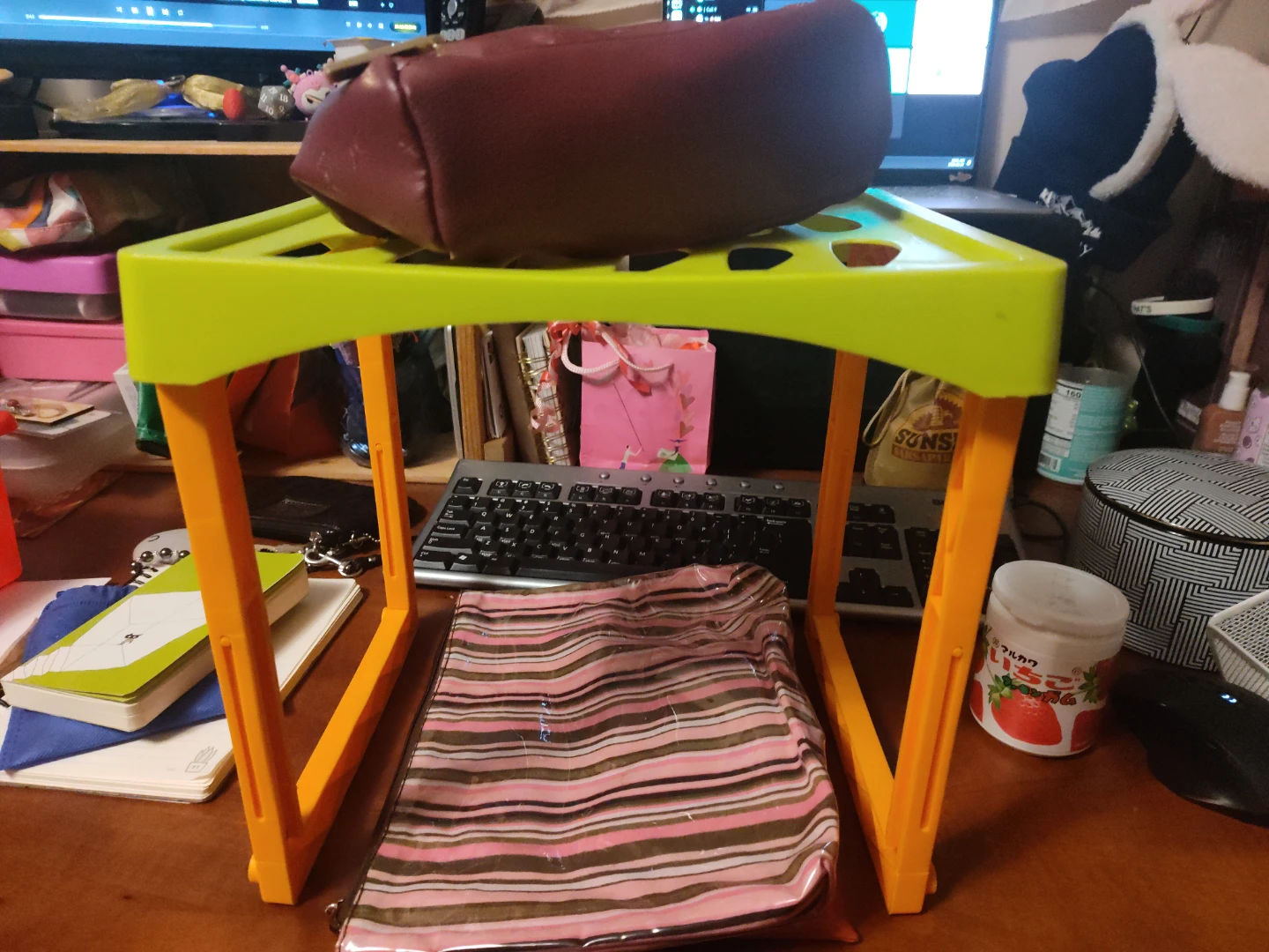 Stackable Desktop Shelf - photo 2