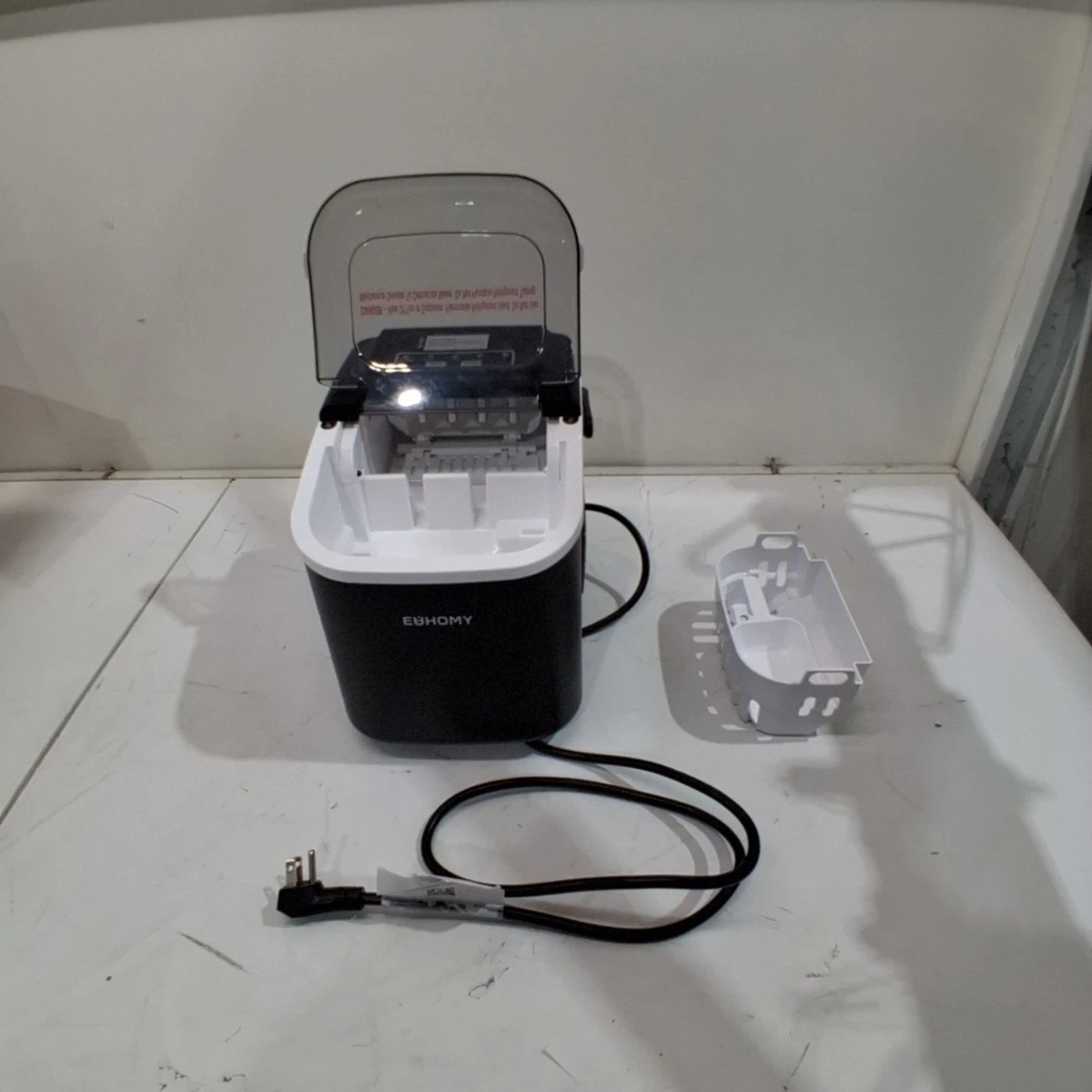 Euhomy Countertop Ice Maker- price is firm!