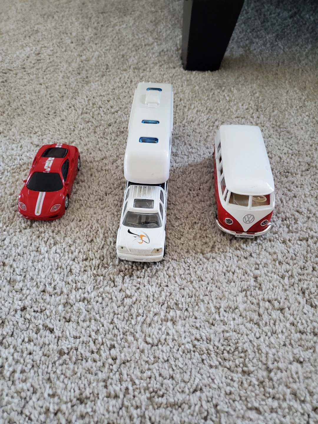 Set of 3 Diecast Toy Vehicles