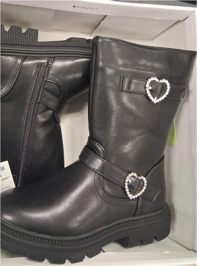 Black Heart Detail Boots