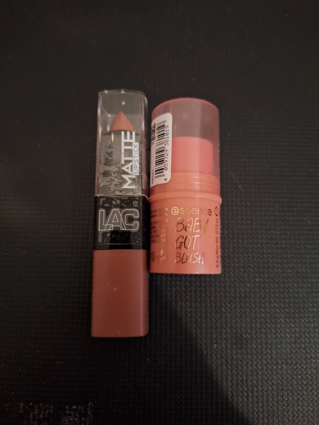 Makeup Pieces Set