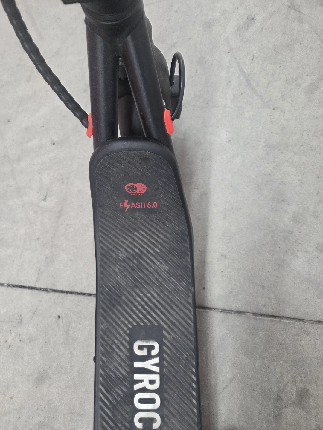 Gyrocpoters Flash 6.0 Electric Scooter - photo 4