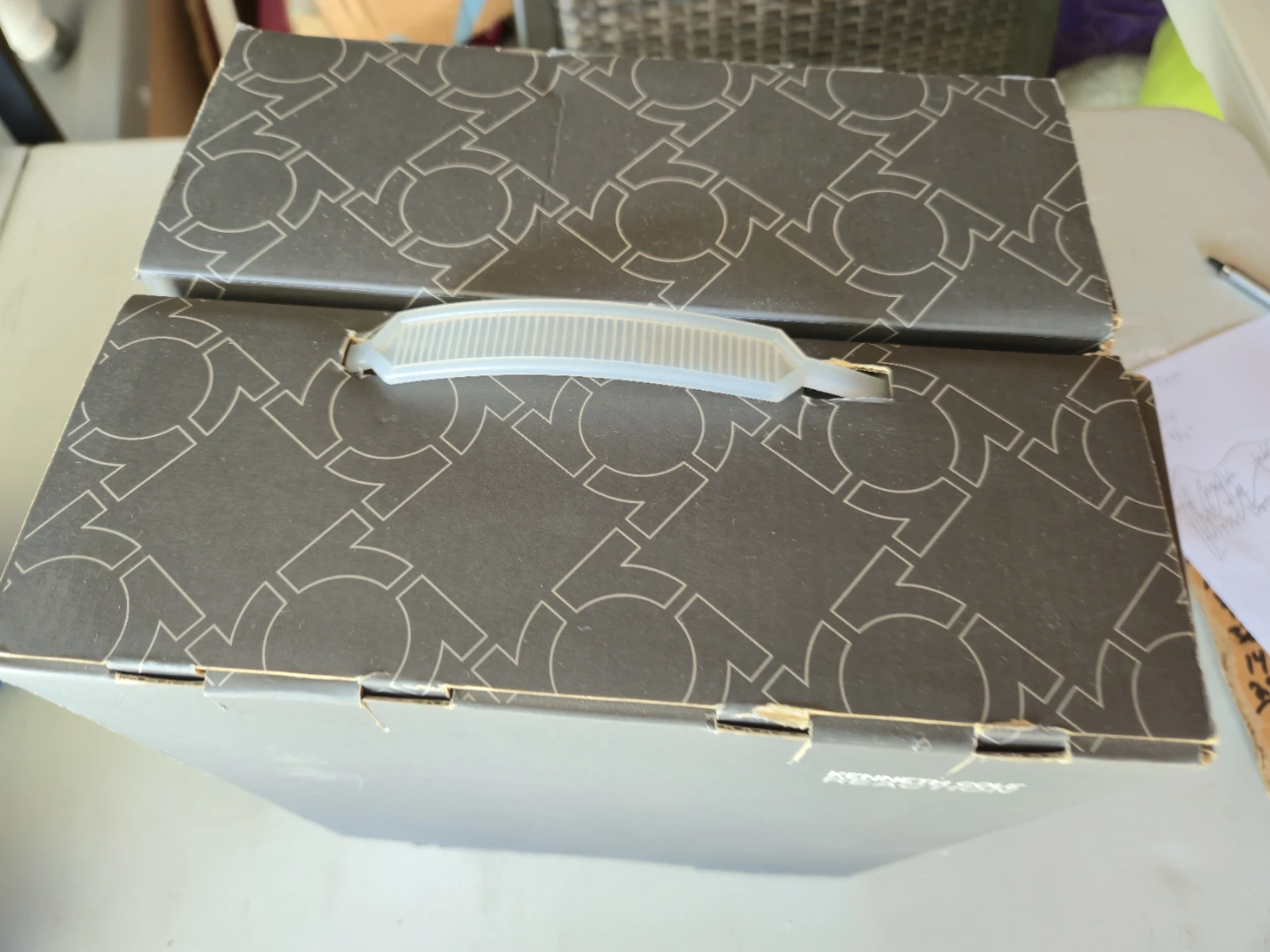 Kenneth Cole Reaction 52-Piece S.S Flatware Set - BRAND NEW - photo 5