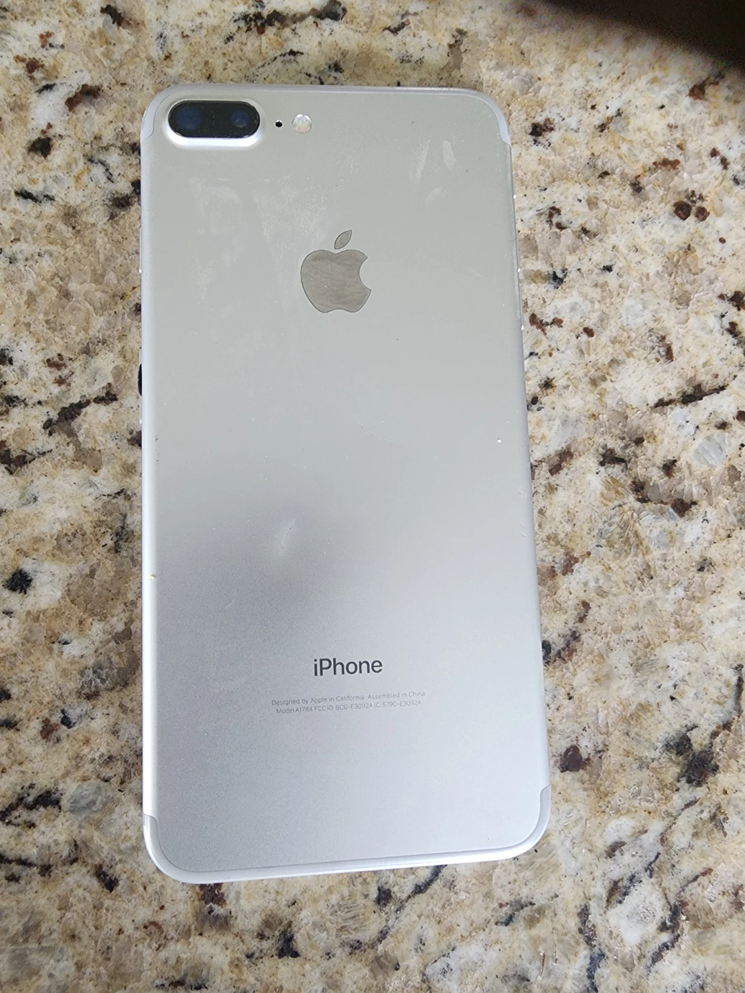 iPhone 7 Plus 32GB Silver - photo 2