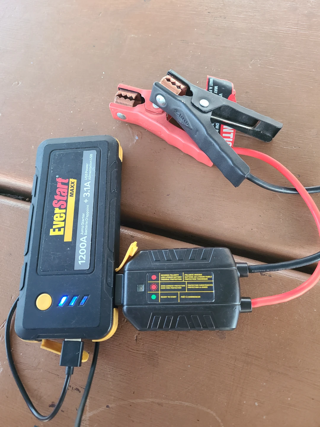 EverStart Maxx 1200A Jump Starter