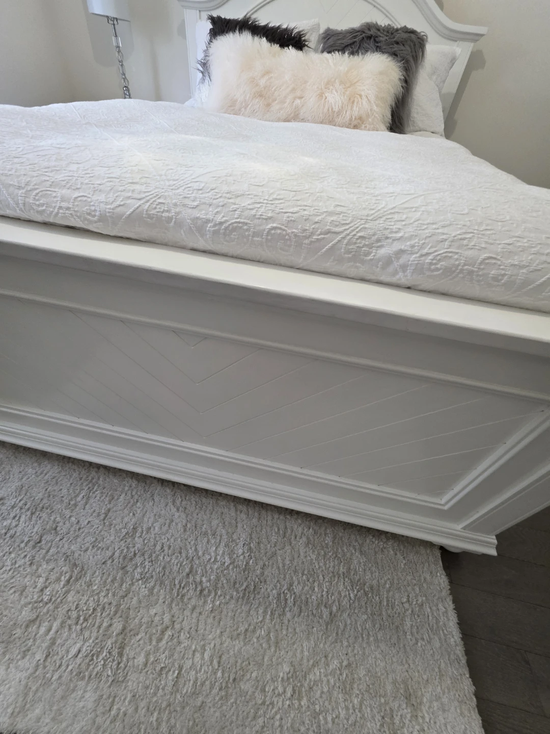 White Bedroom Set - photo 5