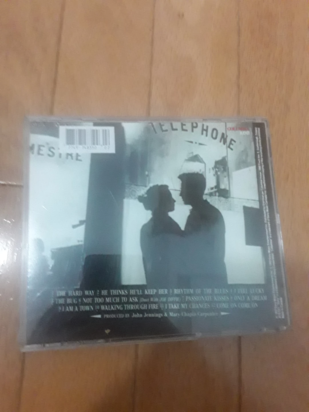 Two Music CDs: Harry Chapin and Mary Chapin Carpenter - photo 5