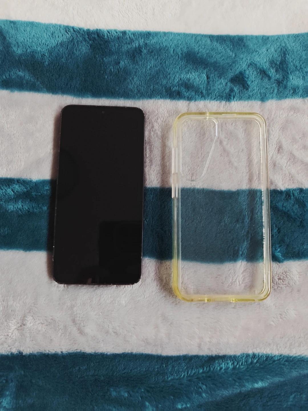 Samsung Galaxy S23 with Case - photo 3