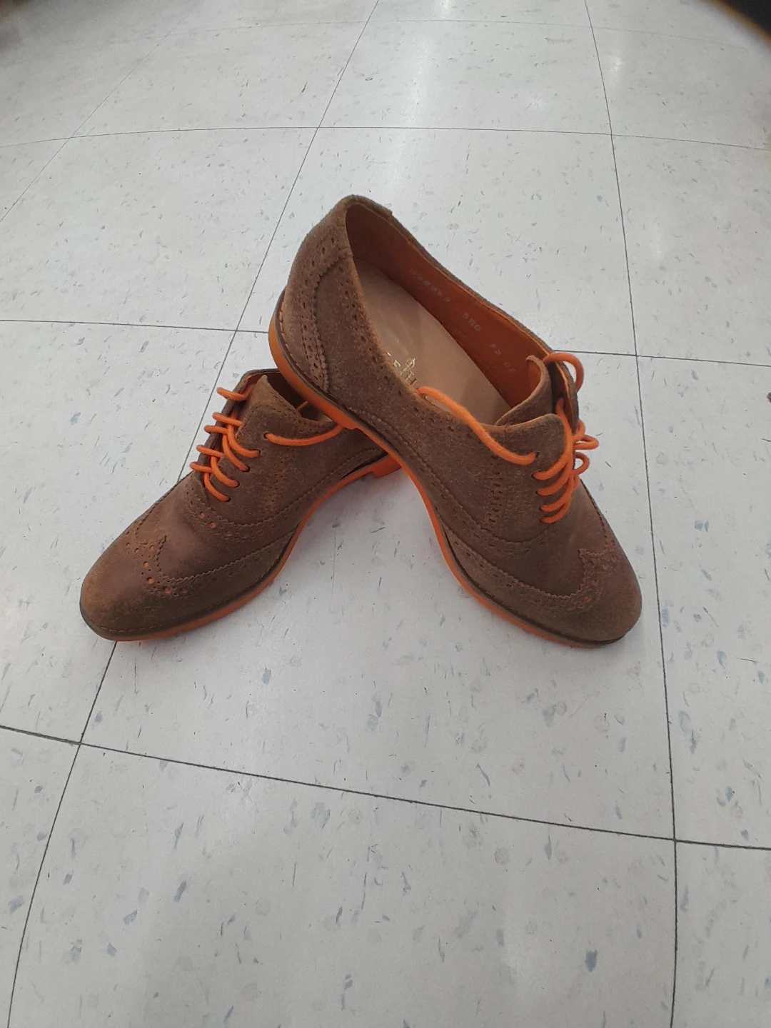 Cole Haan Suede Wingtip Shoes For Boys/Teens Size 5 - photo 3