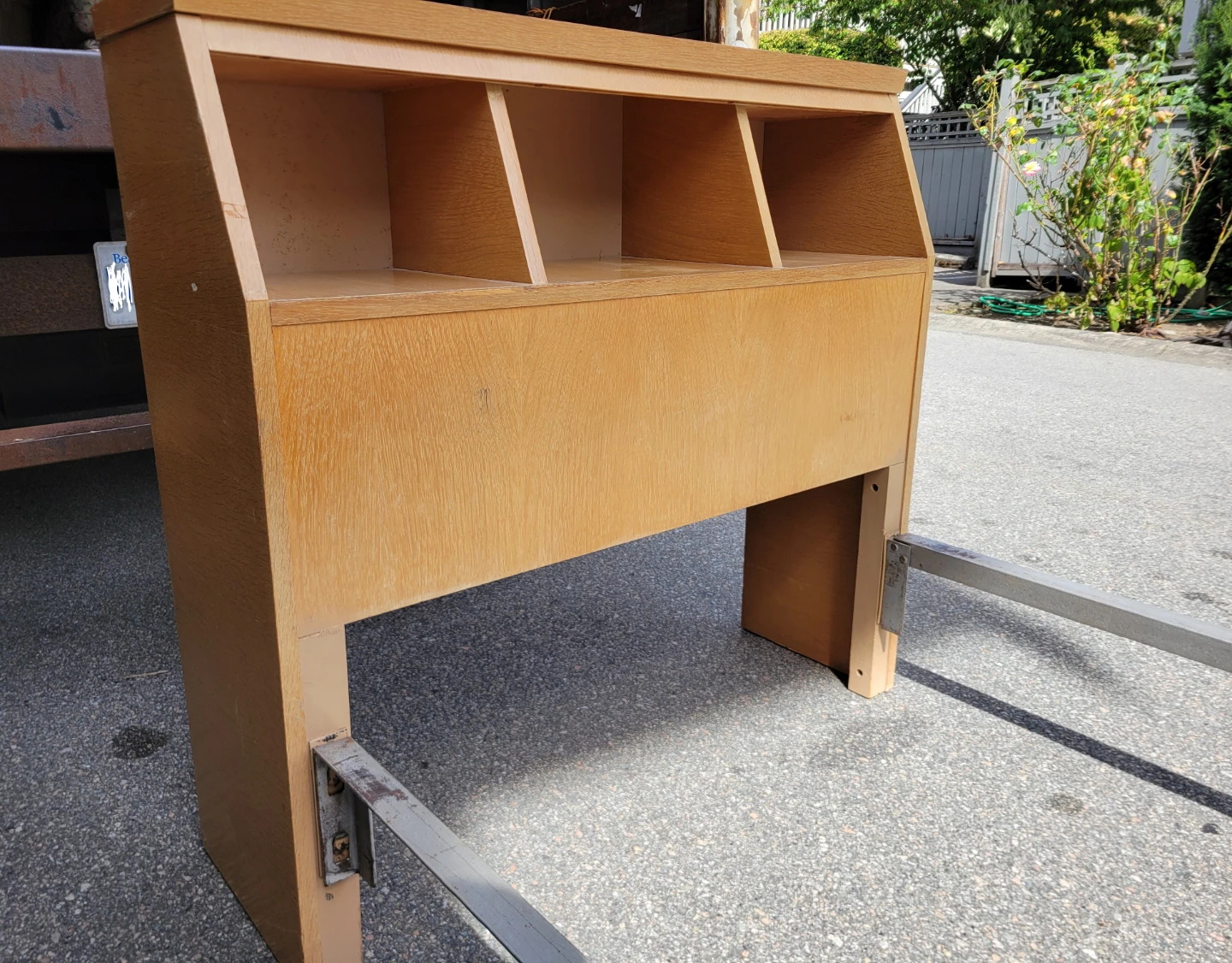 Wooden Twin Bed Frame with Headboard Shelves - photo 4