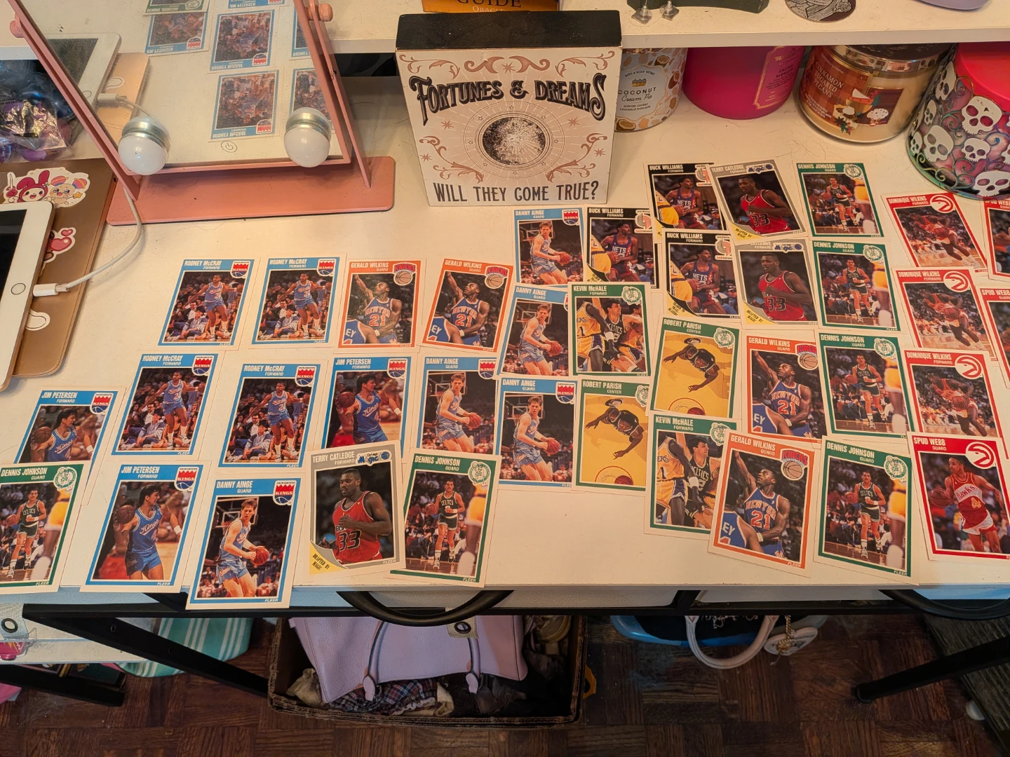 Collection of Vintage Fleer NBA Basketball Cards - photo 4