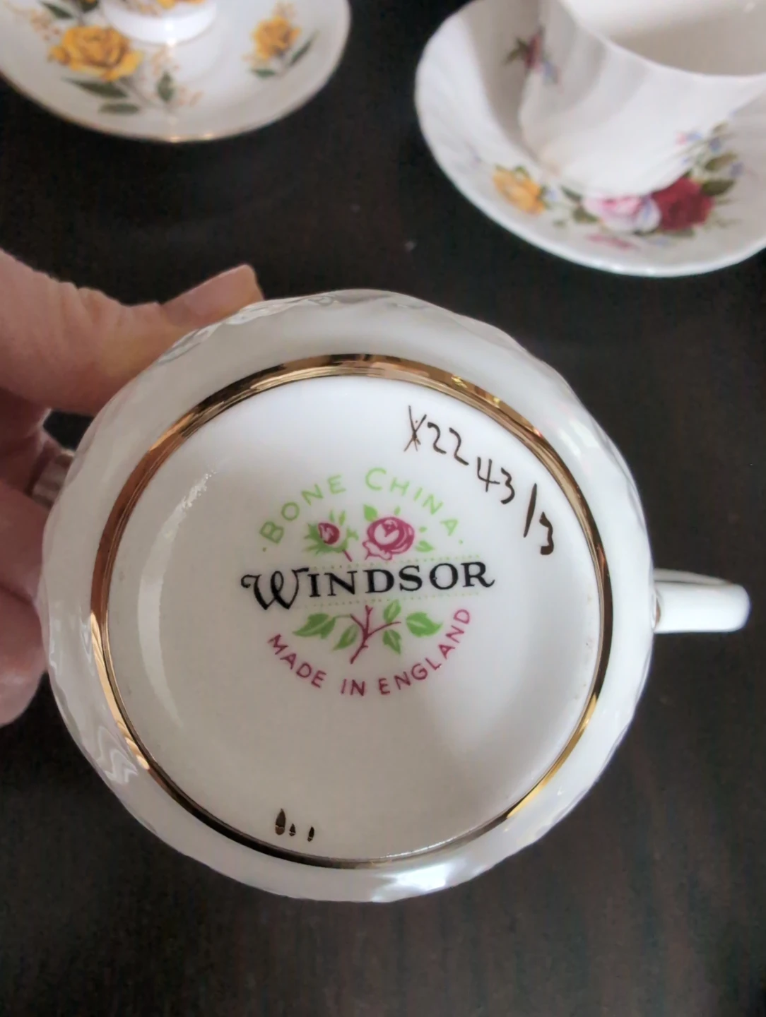 Windsor Bone China Teacup and Saucer Set - photo 3
