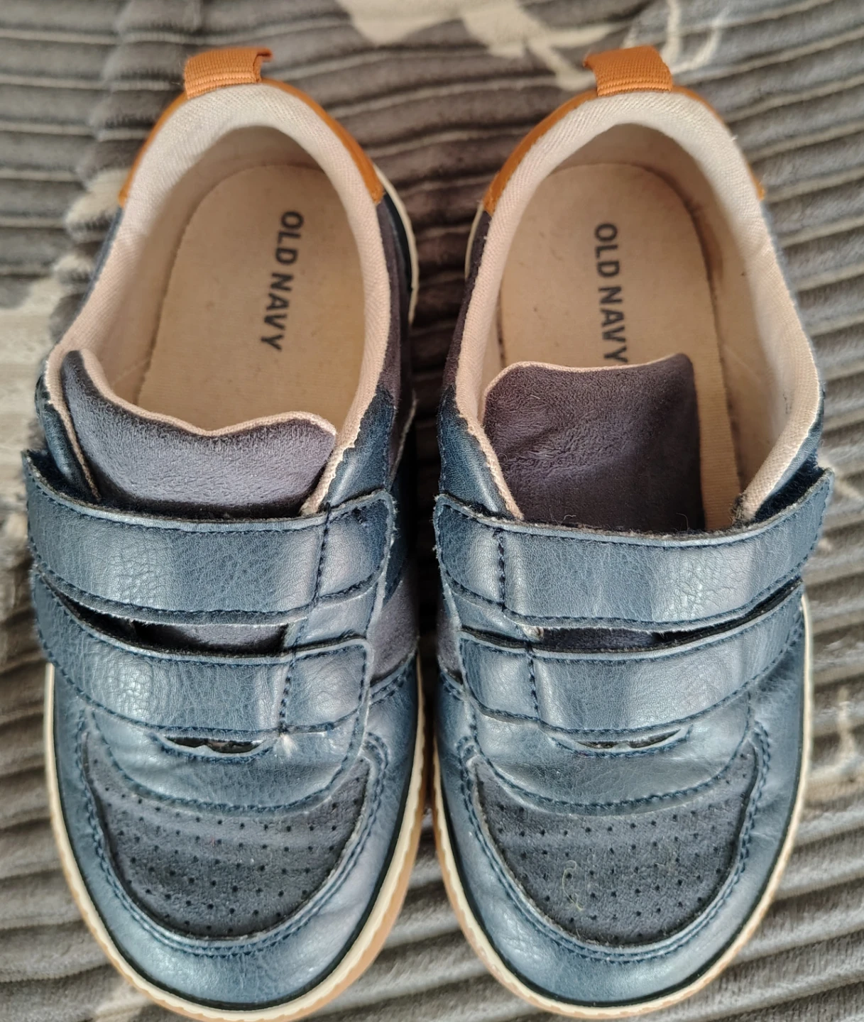 Sz 9 Old Navy Boys Navy Sneakers - photo 2