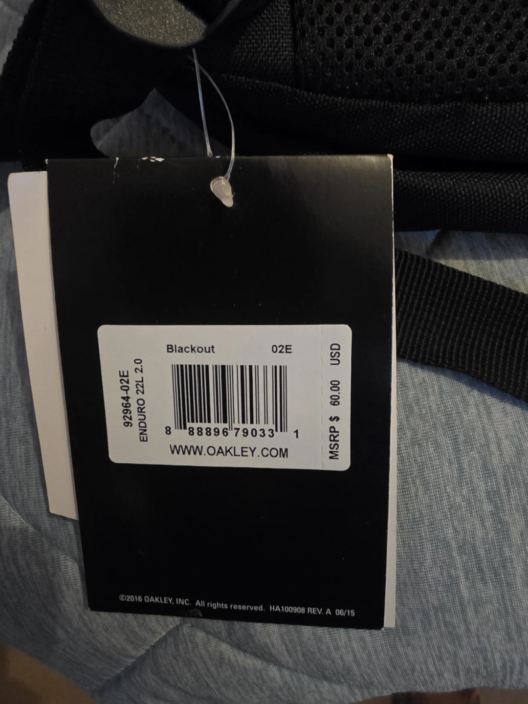 Oakley Enduro 22L 2.0 Backpack - Blackout - photo 4