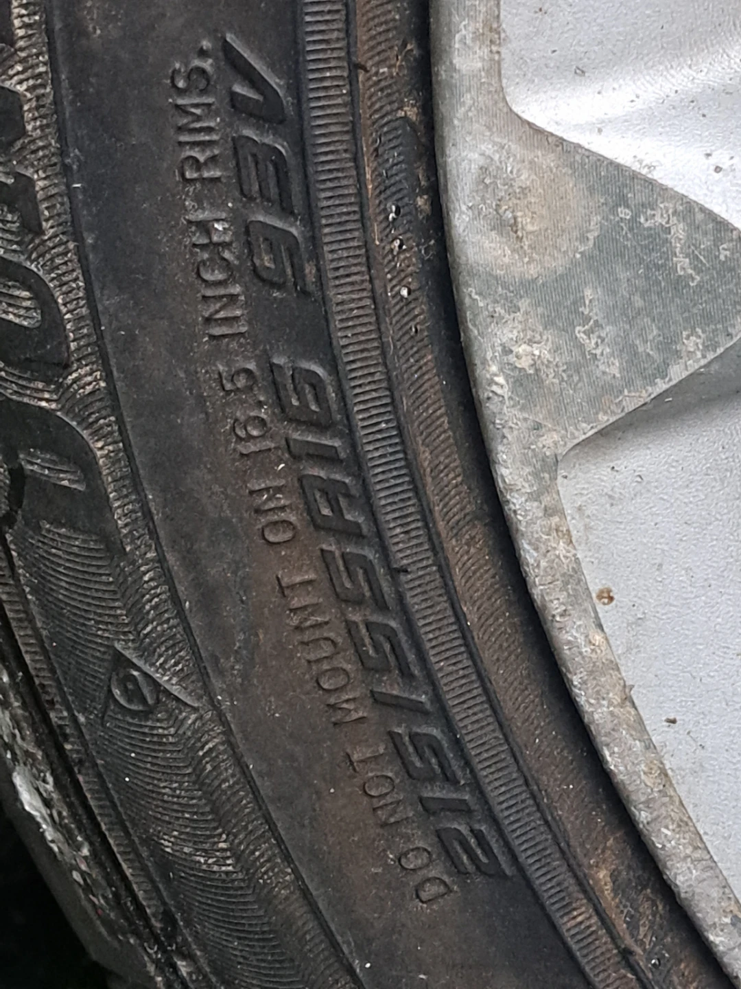 Nissan Maxima OEM Alloy Rim and Tire - photo 2