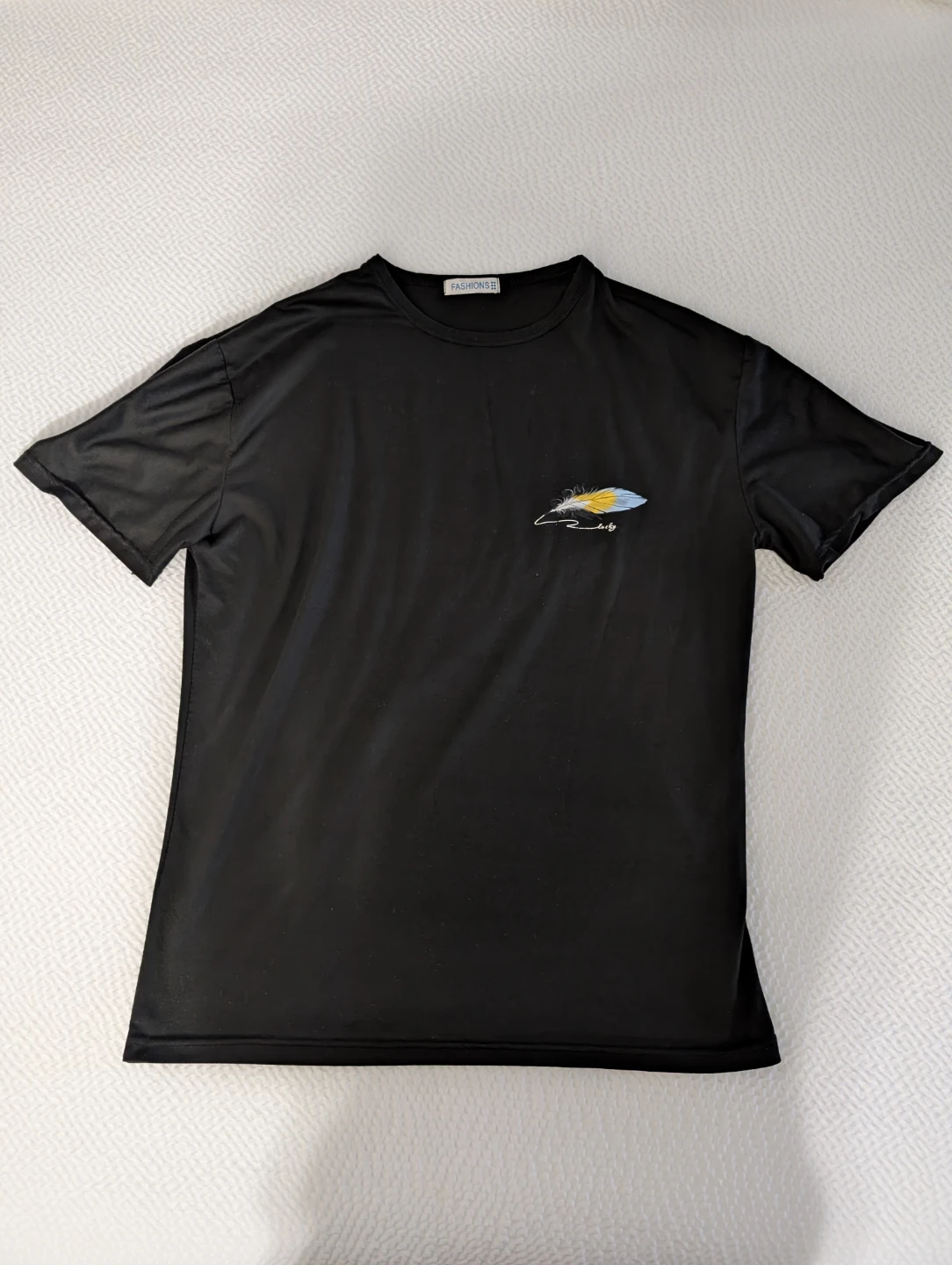 Black Fashions T-shirt with Lucky Feather Graphic