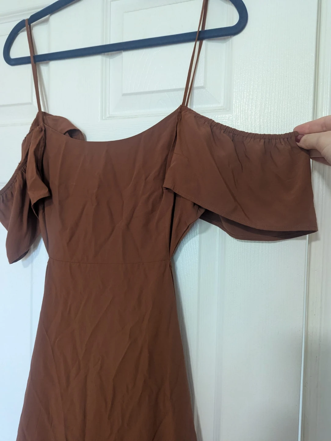 Light Rust/Brown Cold-Shoulder Midi Dress - photo 2