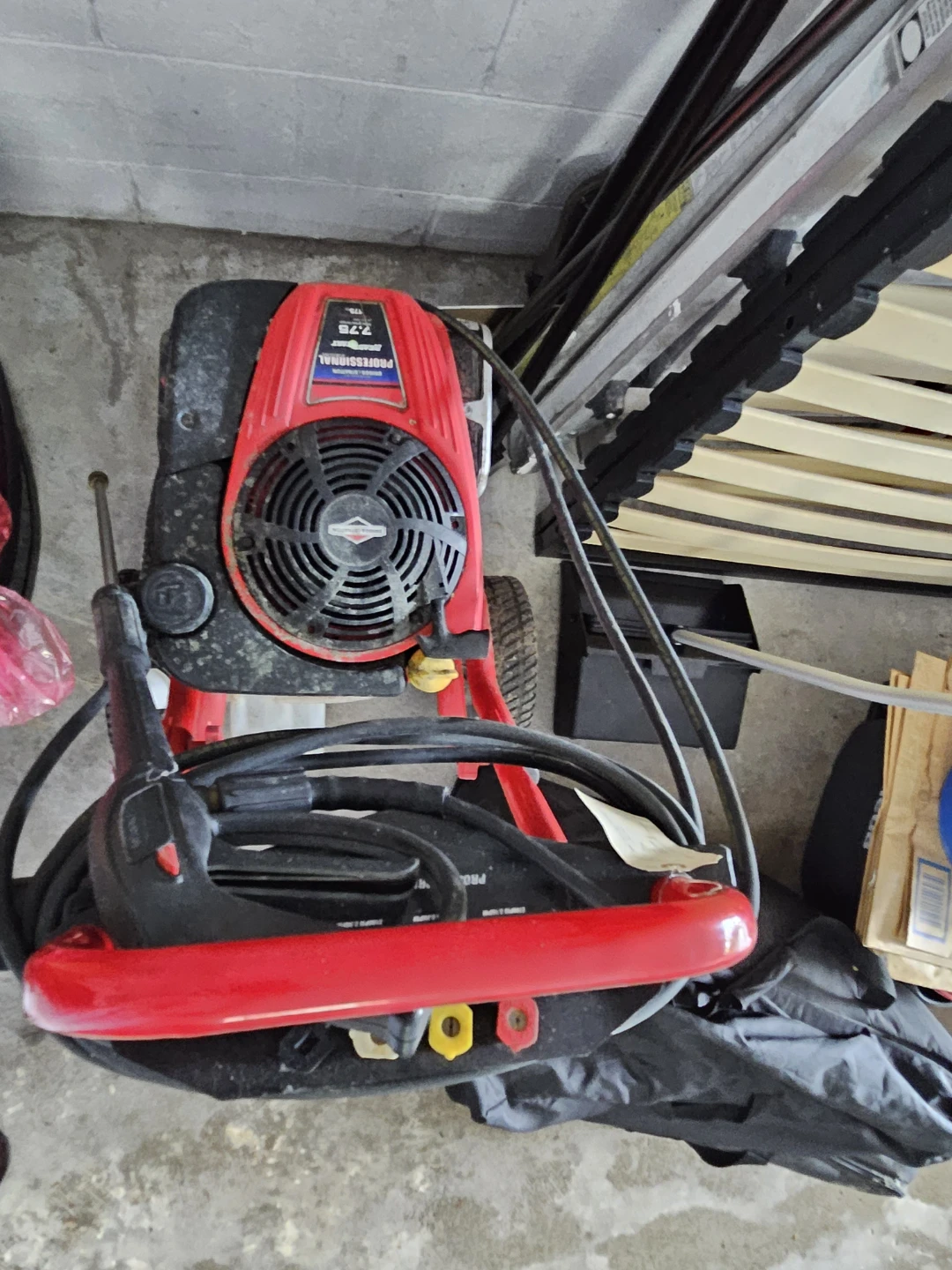 Briggs & Stratton Professional Pressure Washer - photo 3