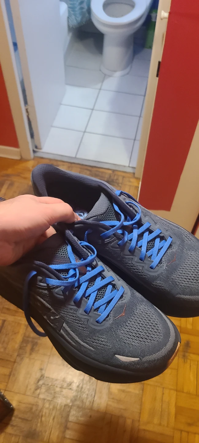 Hoka Bondi 9 Running Shoes - Size 9.5 US