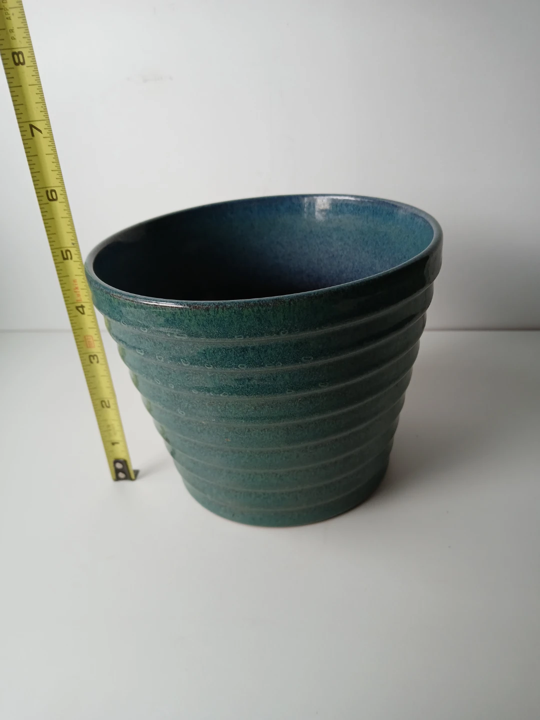 Set of Two Ceramic Decor Planters. No drainage. $8 EACH. - photo 2