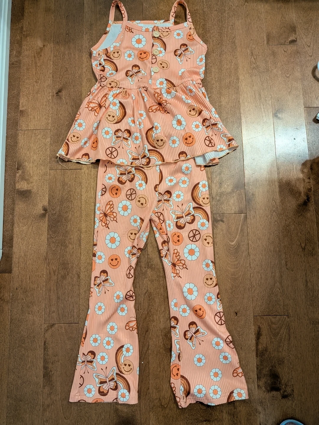 ☮️Girls groovy floral patterned two-piece set 🏈