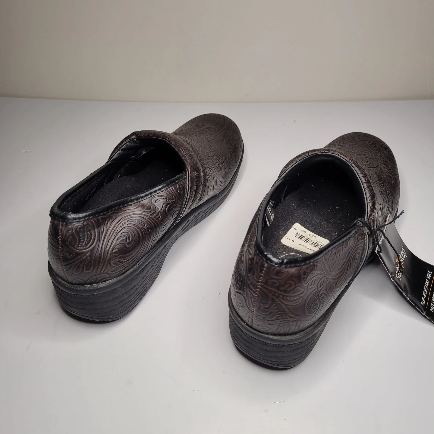 SafeTStep Comfort Slip-Resistant Clogs - Brown - Size 6.5 - photo 5