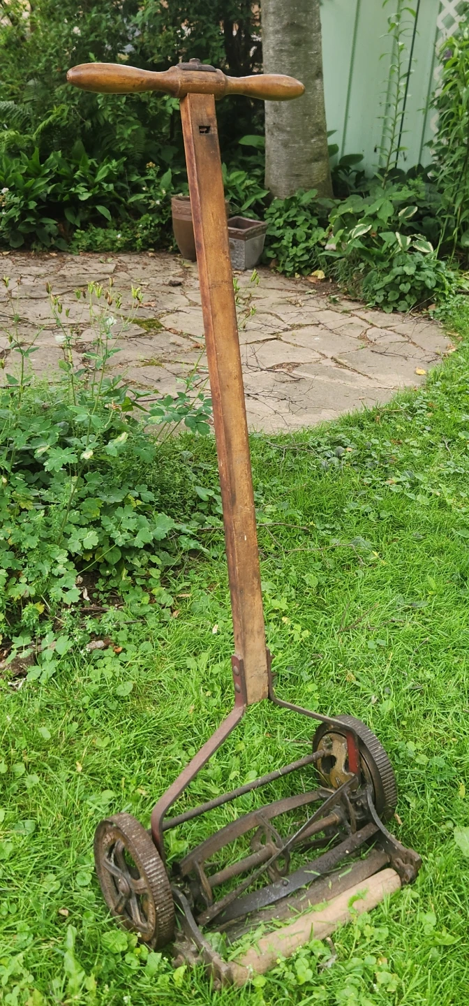 Antique Push Lawnmower