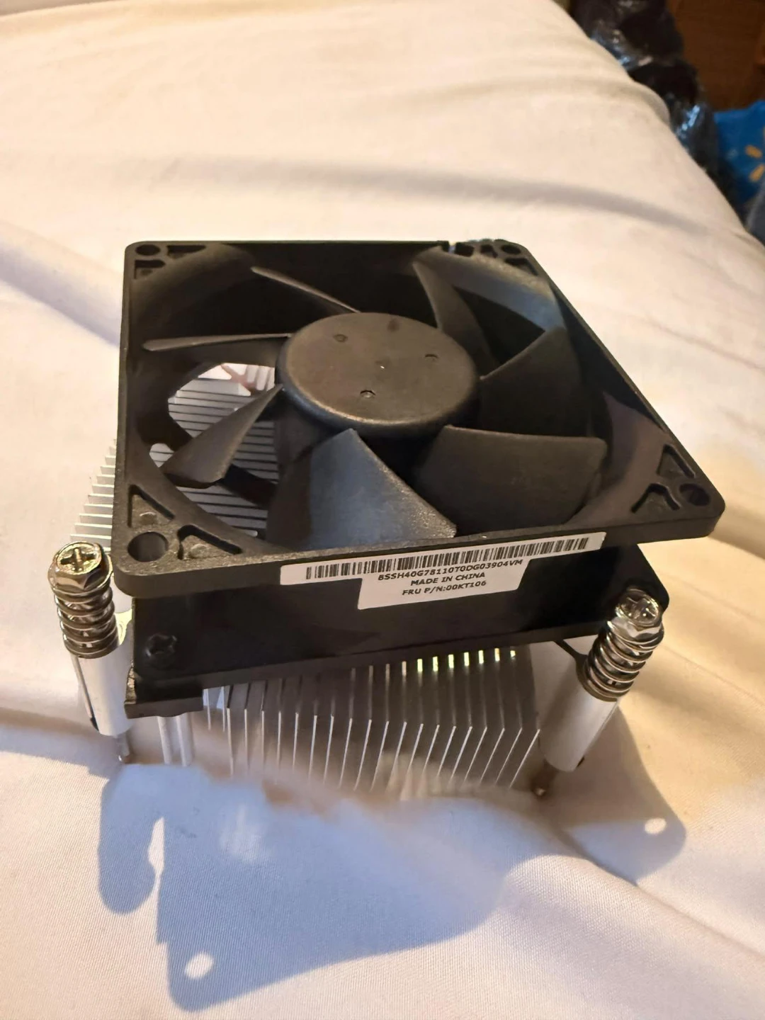 Intel Core i3-8100 CPU with Cooler - photo 3