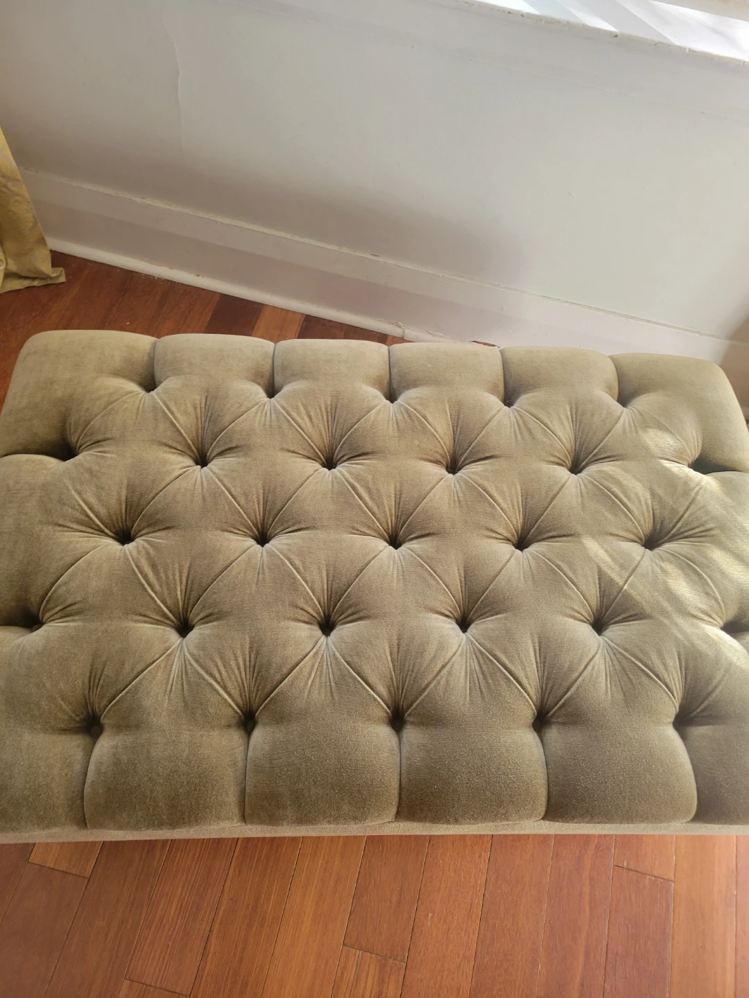Beautiful Olive Green Velvet Ottoman - photo 3