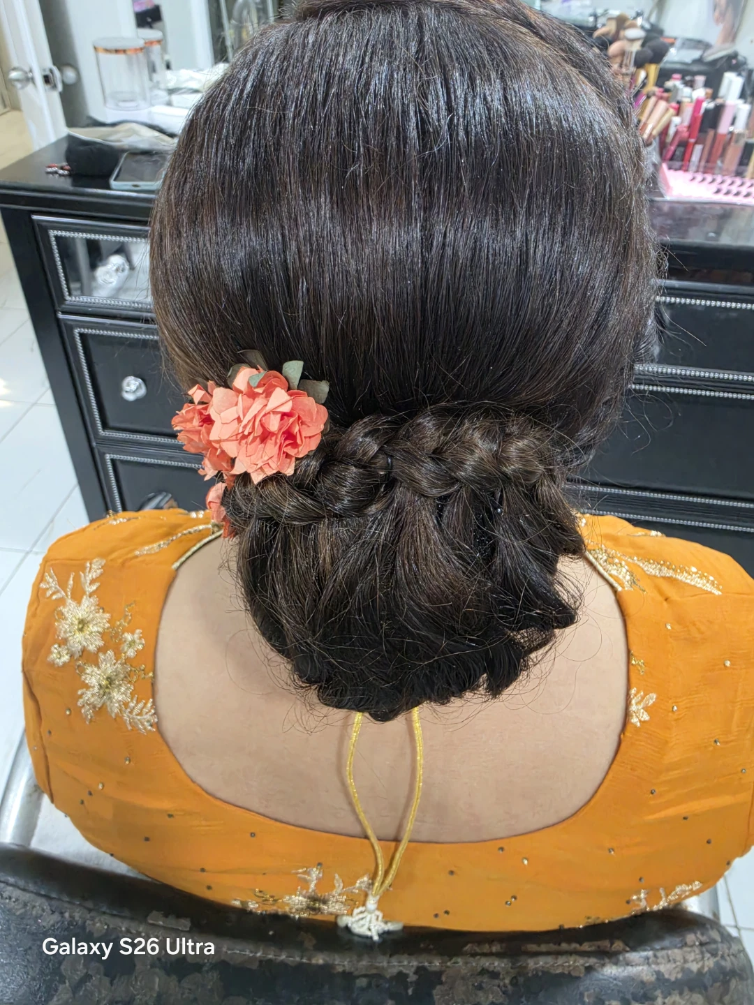 Makeup and hair style - photo 3