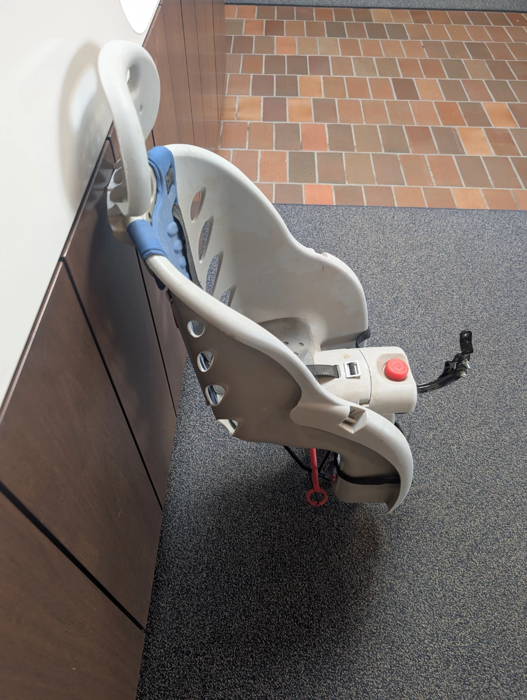 Bicycle child carrier seat - photo 2