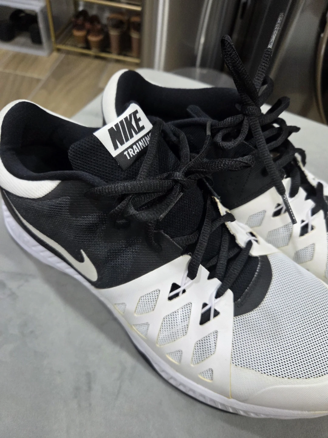 Nike Training Shoes Black and White - photo 2