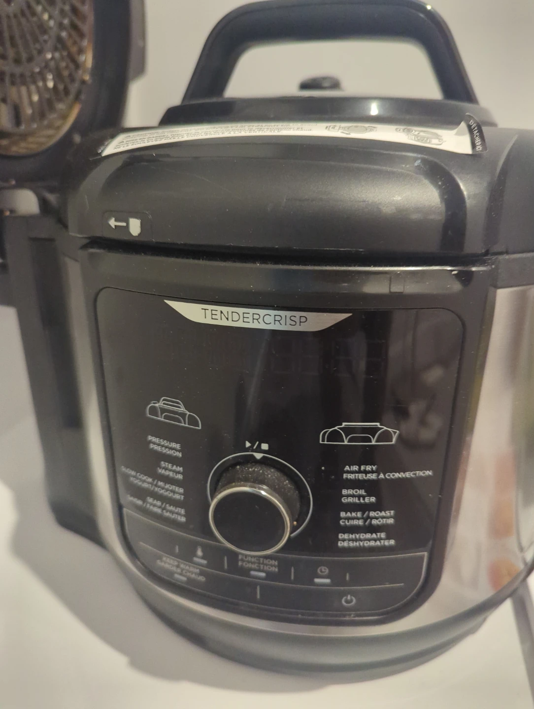 Ninja Foodi Deluxe Pressure Cooker and Air Fryer