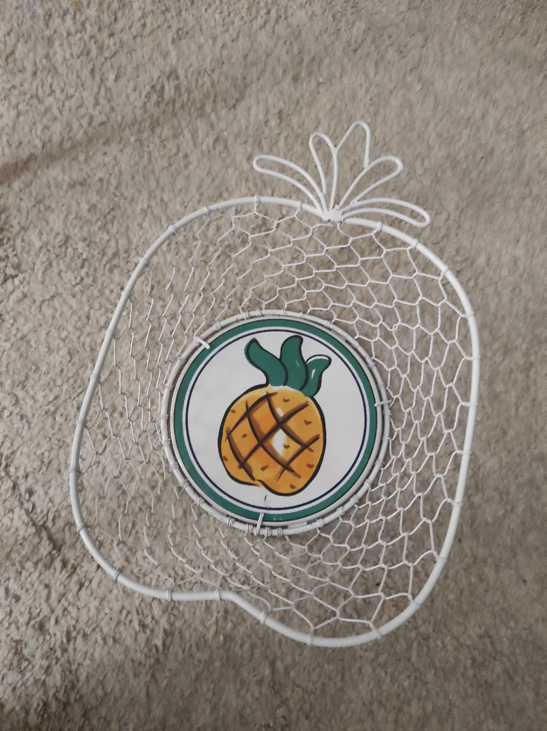 White Wire Fruit Basket with Pineapple Design