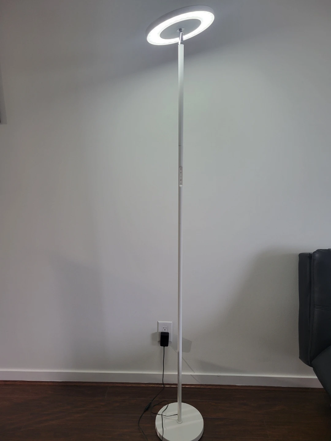 Modern White LED Floor Lamp - photo 2