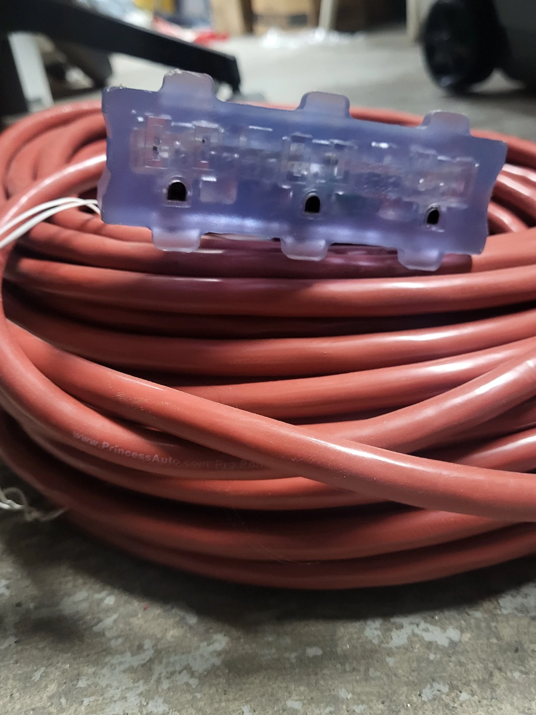 Pro.Point Triple Tap Extension Cord - photo 2