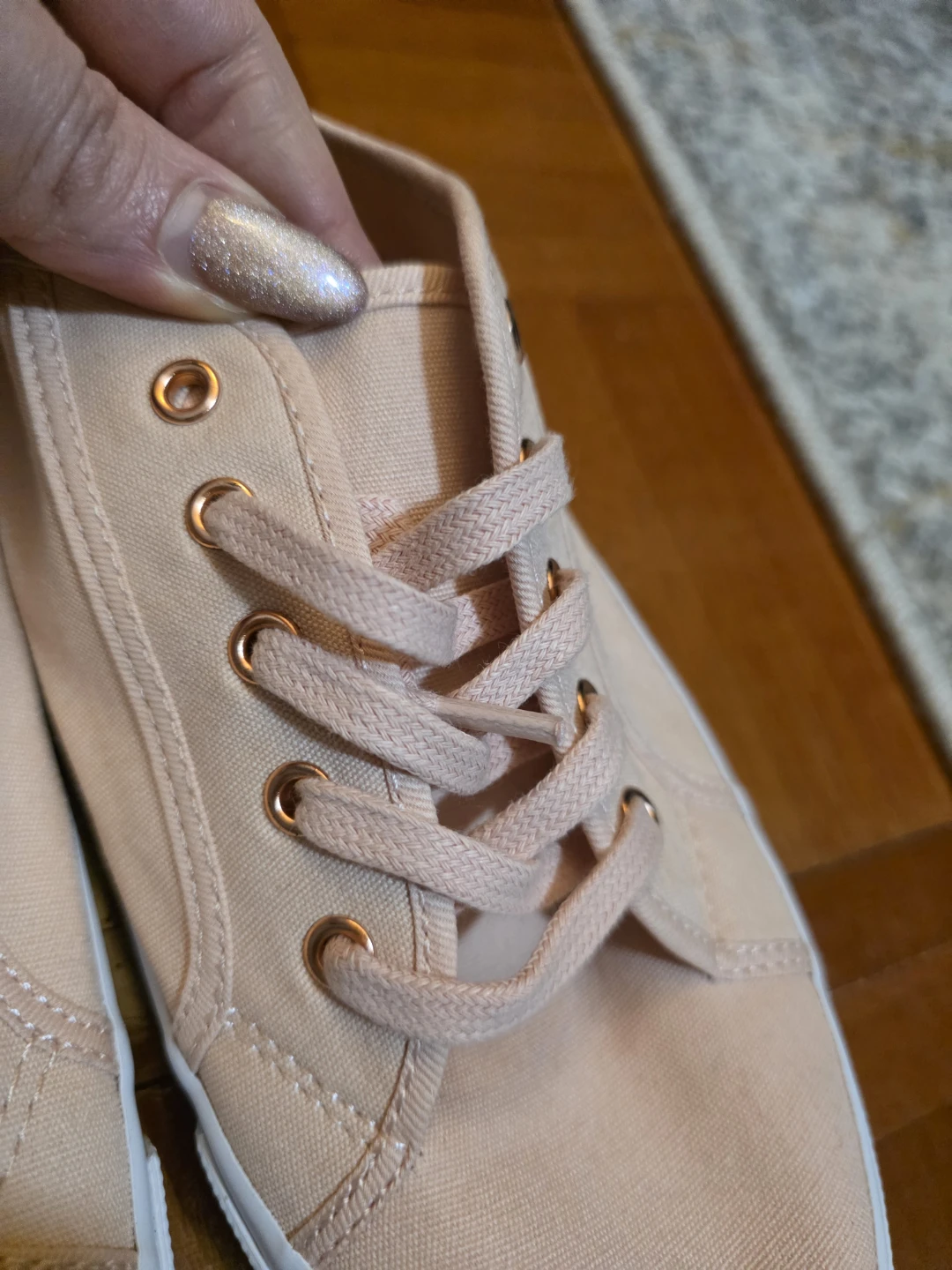 Old Navy Canvas Sneakers - photo 2