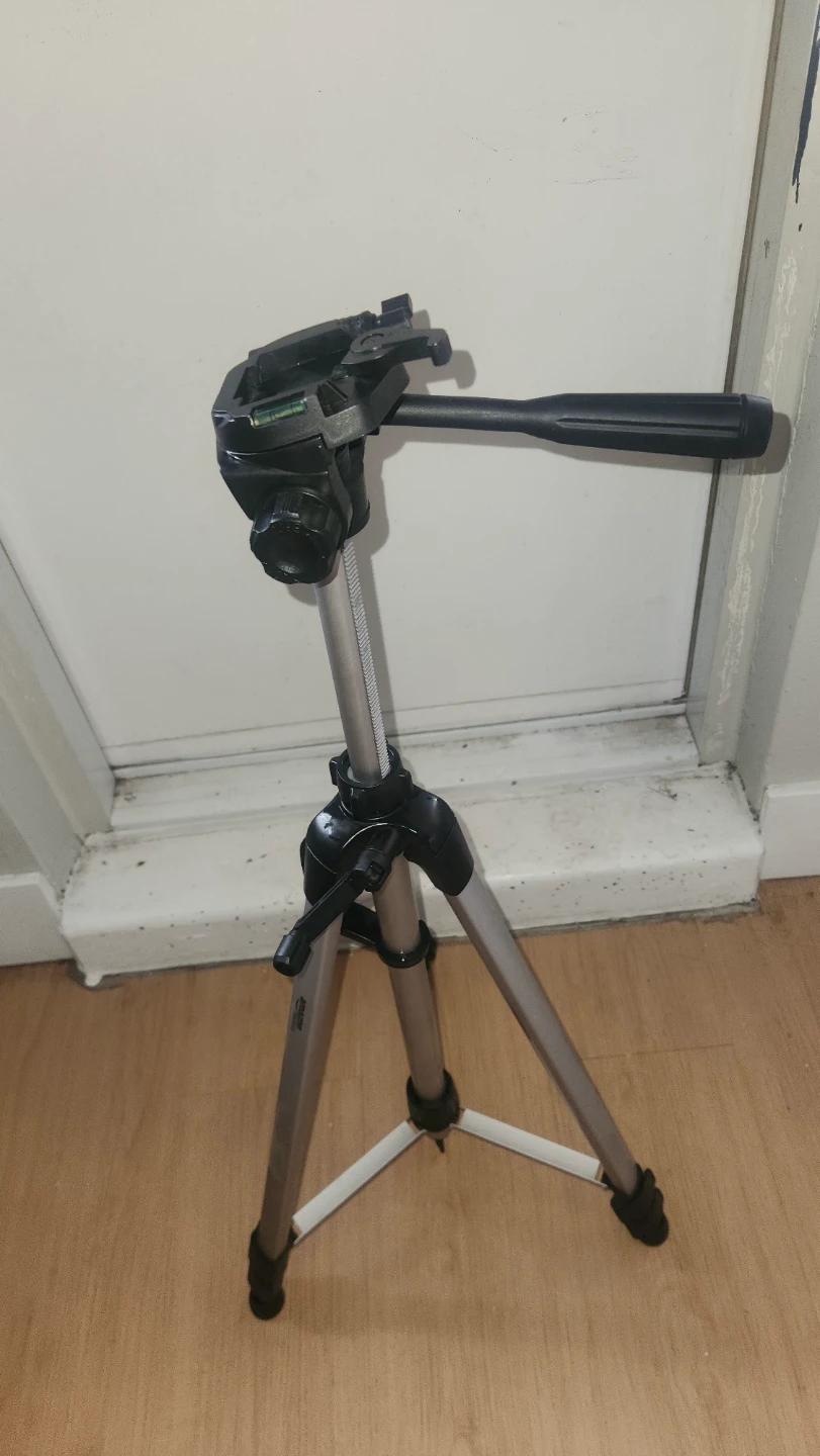AmazonBasics 60-Inch Lightweight Tripod.