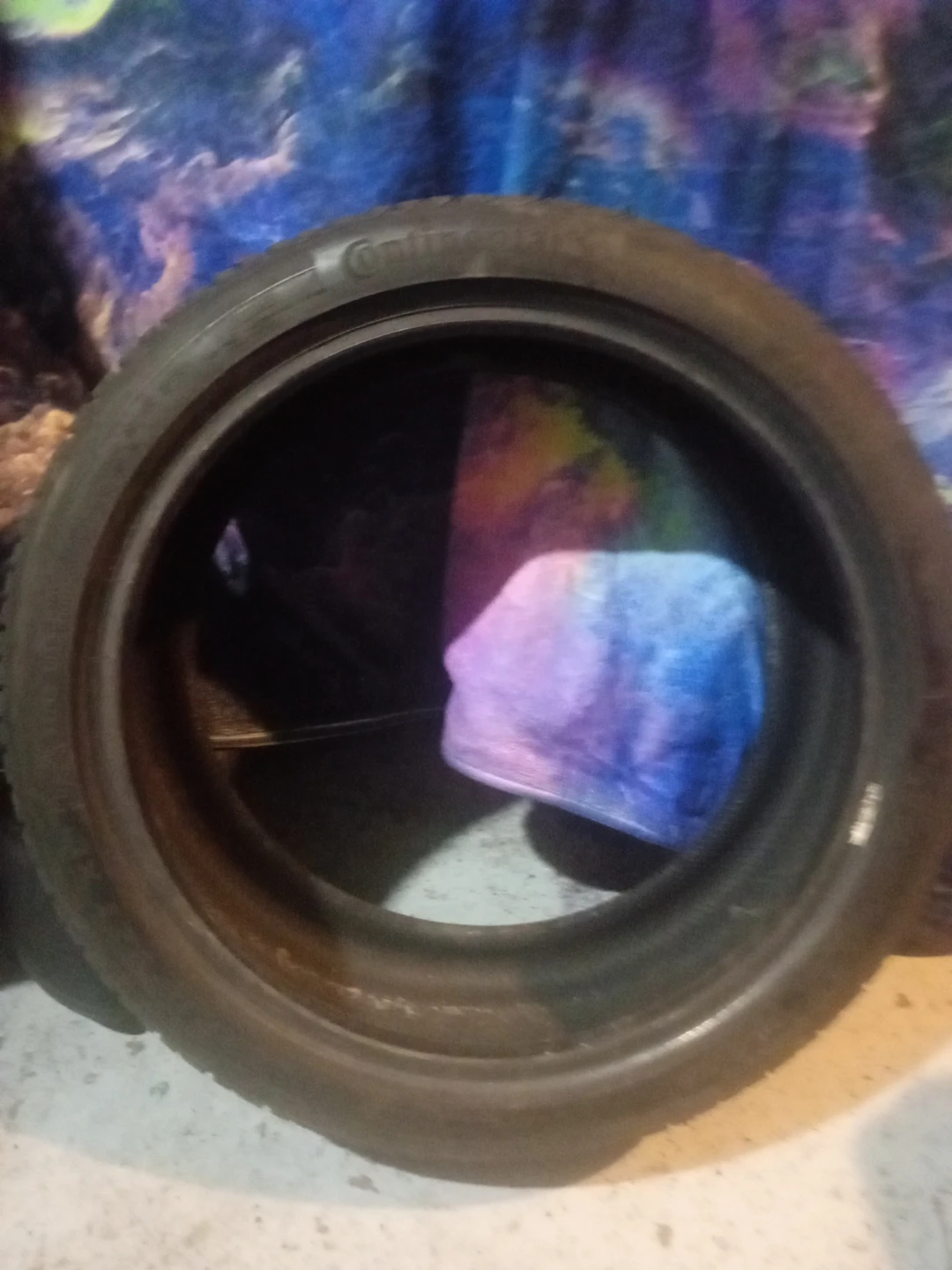 Continental VikingContact 7 Tire 225/40R18
