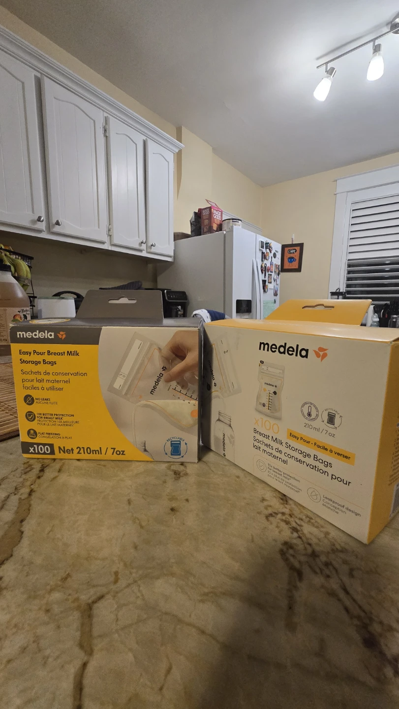 Medela Easy Pour Breast Milk Storage Bags - 100 Count