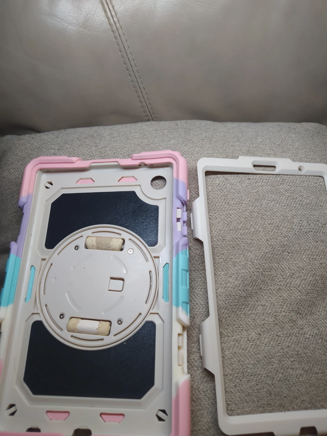Protective Rotating Tablet Case - photo 3