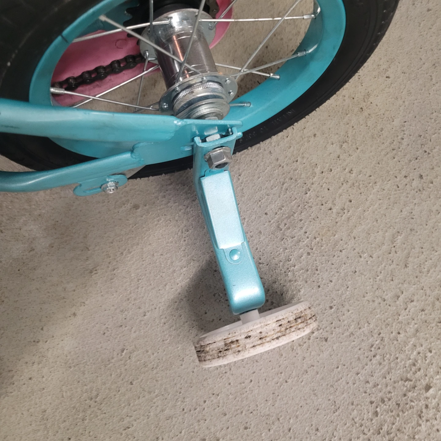 TRAINING WHEELS. - photo 2