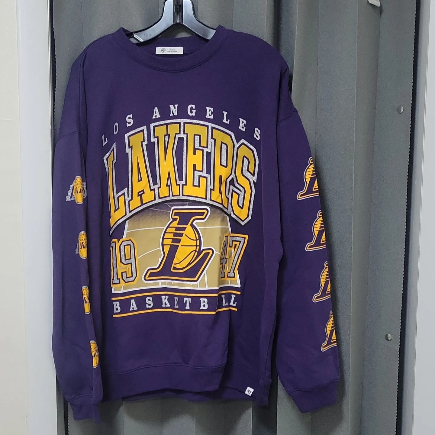 47 Brand Los Angeles Lakers Sweatshirt - photo 2