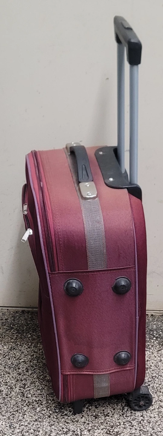 Delsey Rolling Carry-On Luggage Burgundy - photo 2