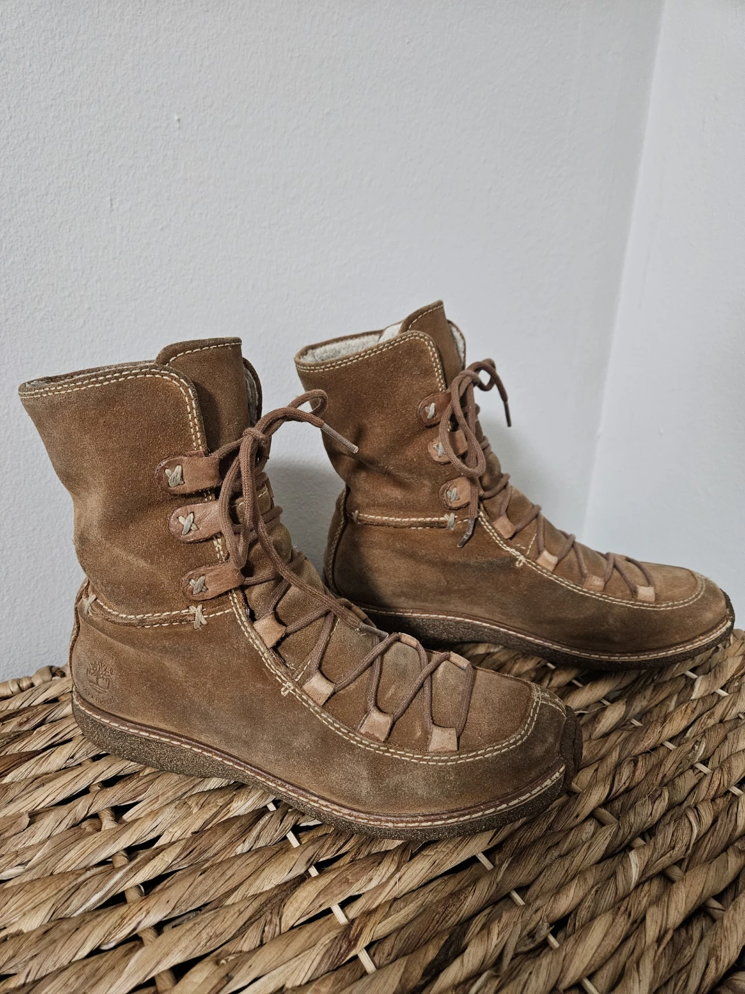 Timberland genuine leather Boots !MAKE ME AN OFFER!