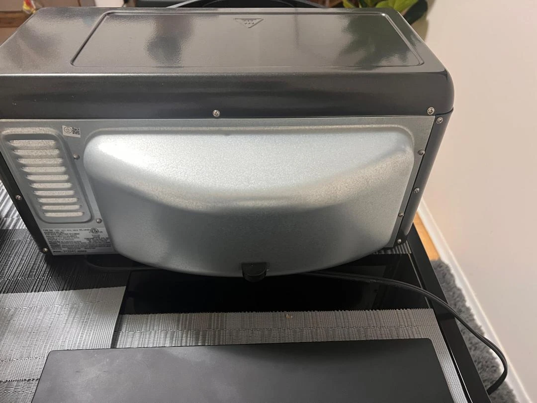 Hamilton Beach Toaster Oven with Air Fry Basket - photo 3